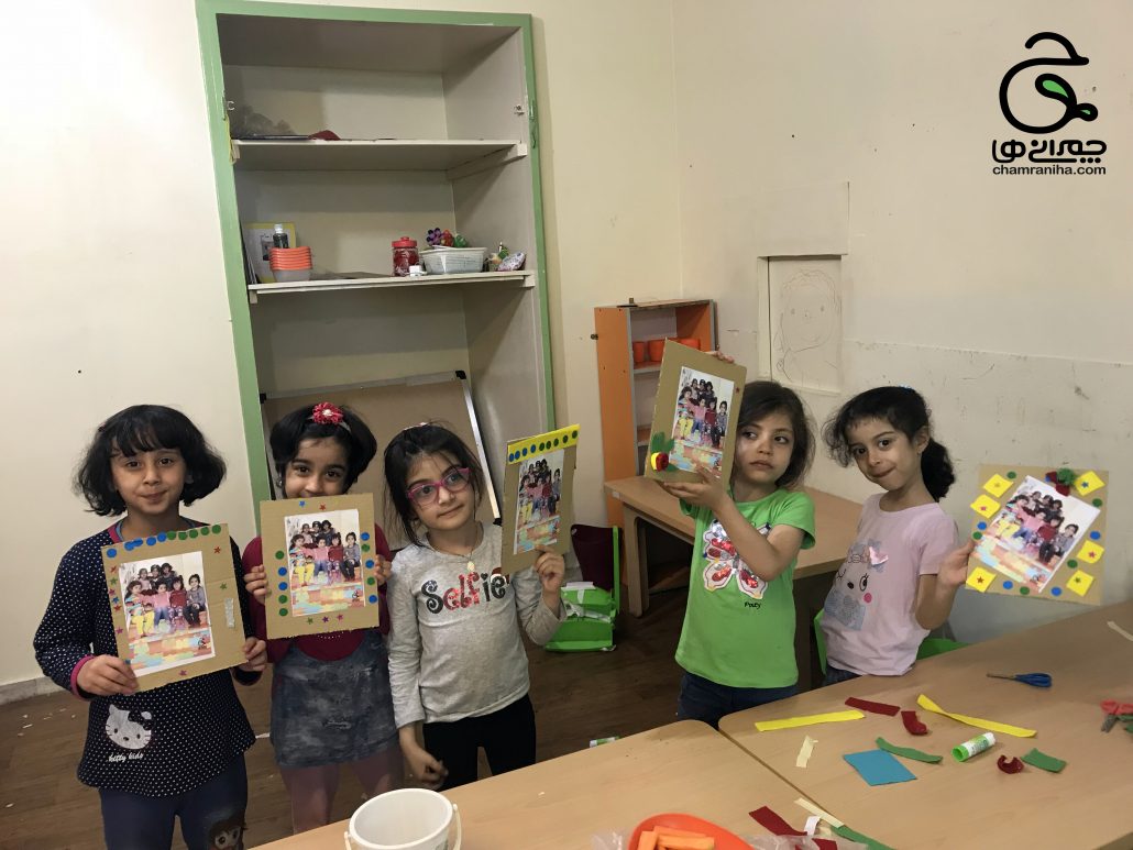 خانواده بزرگ شهید چمران پروژه های ساخت و ساز حسینیه کودک