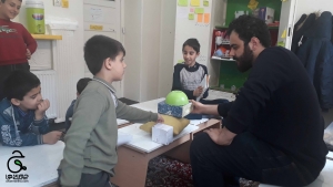 خانواده بزرگ شهید چمران محله ات را شناسایی کن؛ اجتماعی چهارم رو جذاب کن!
