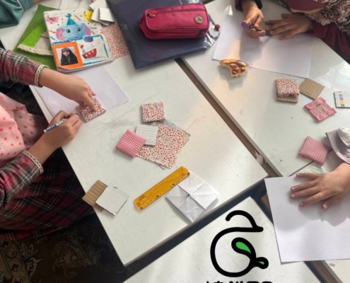 کادوی روز مادر در مدرسه