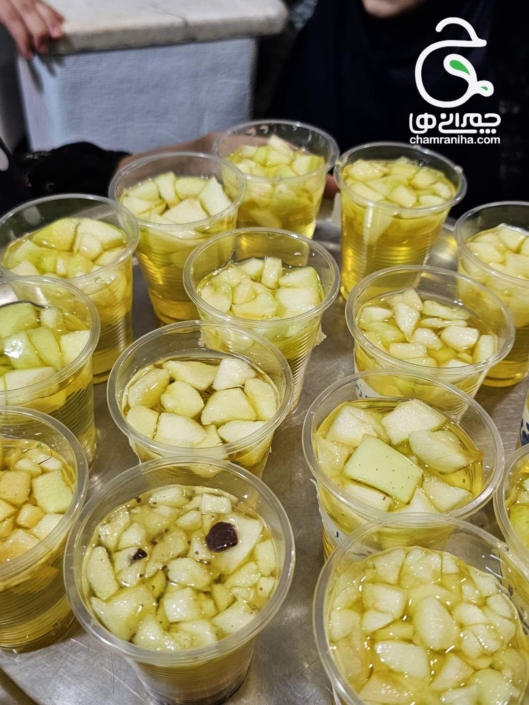 خانواده بزرگ شهید چمران ژله سیب؛ تجربه‌ای خوشمزه برای یادگیری مهارت‌های زندگی